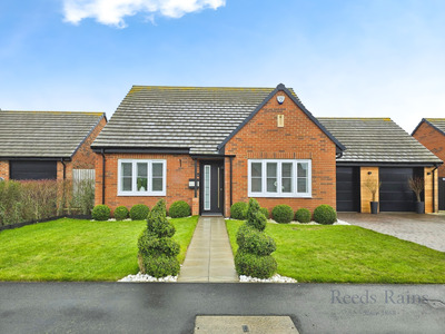 3 bedroom Detached Bungalow for sale