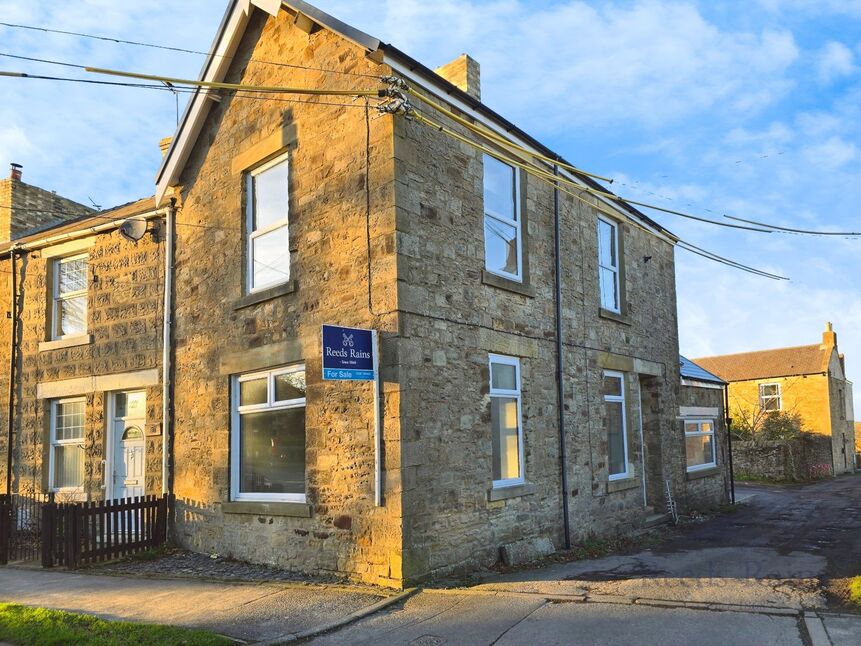 Main image of 4 bedroom End Terrace House for sale, Manor Road, Consett, Durham, DH8