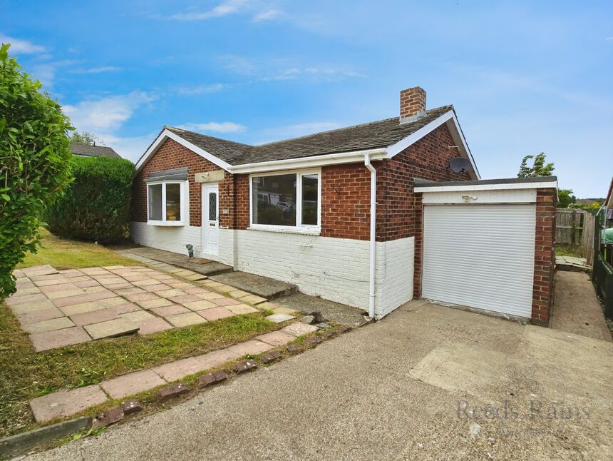 Main image of 2 bedroom Semi Detached Bungalow for sale, Meadow View, Consett, Durham, DH8