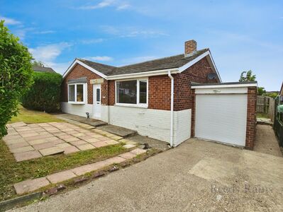 2 bedroom Semi Detached Bungalow for sale
