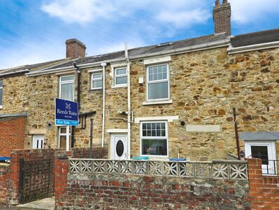 2 bedroom Mid Terrace House for sale