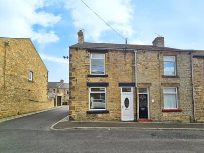 John Street, 2 bedroom End Terrace House for sale, £120,000