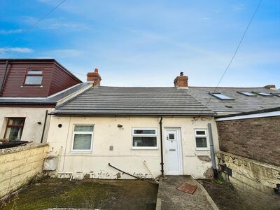 Fourth Street, 2 bedroom Mid Terrace Bungalow to rent, £650 pcm