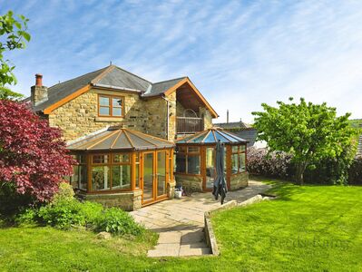 Butsfield Lane, 4 bedroom Detached House for sale, &pound;625,000