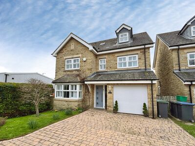 Bishops Meadow, 5 bedroom Detached House for sale, &pound;415,000