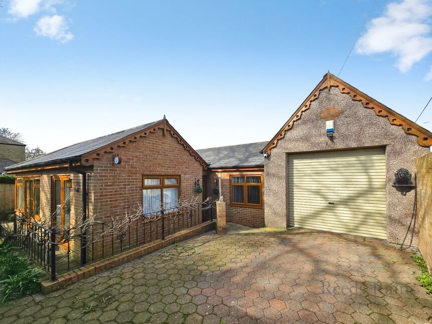 Main image of 2 bedroom Detached House to rent, Queens Road, Consett, Durham, DH8