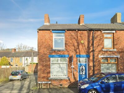 2 bedroom End Terrace House for sale
