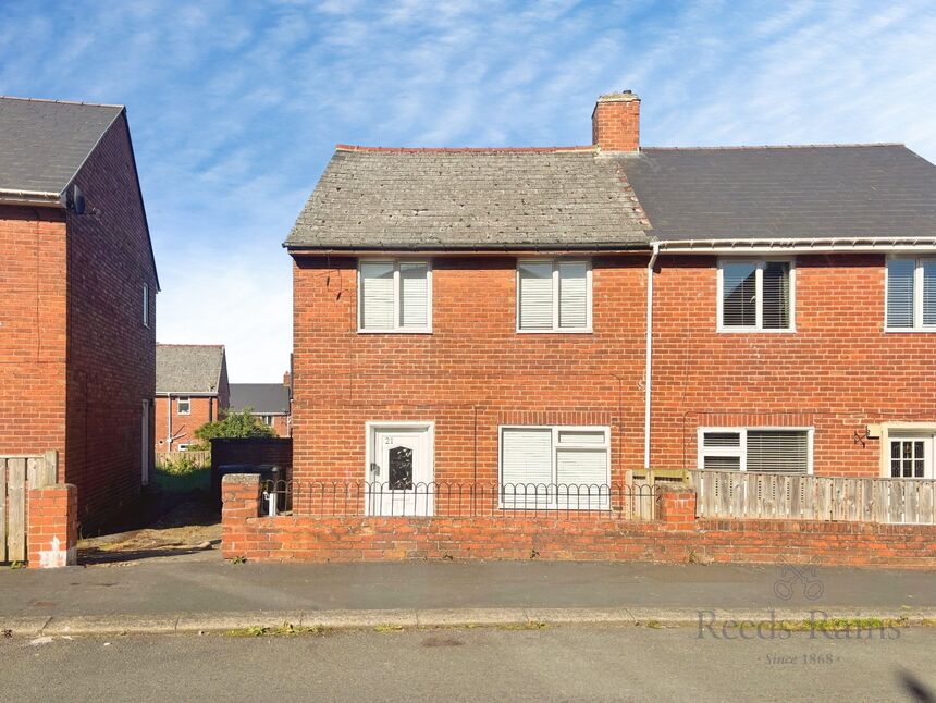 Main image of 3 bedroom Semi Detached House to rent, Metcalfe Road, Consett, Durham, DH8
