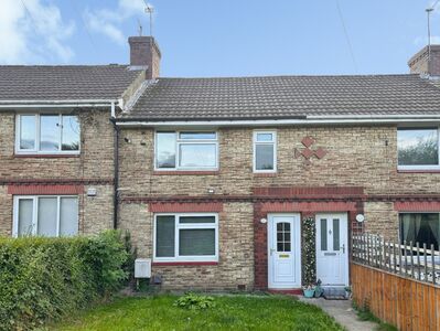 Newlands, 3 bedroom Mid Terrace House for sale, &pound;85,000