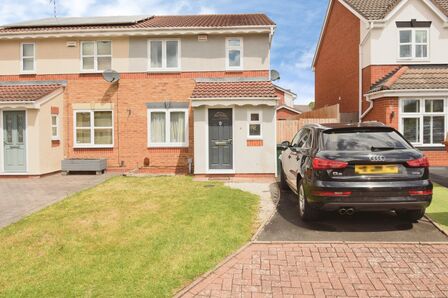 Wedgewood Close, 3 bedroom Semi Detached House for sale, &pound;260,000