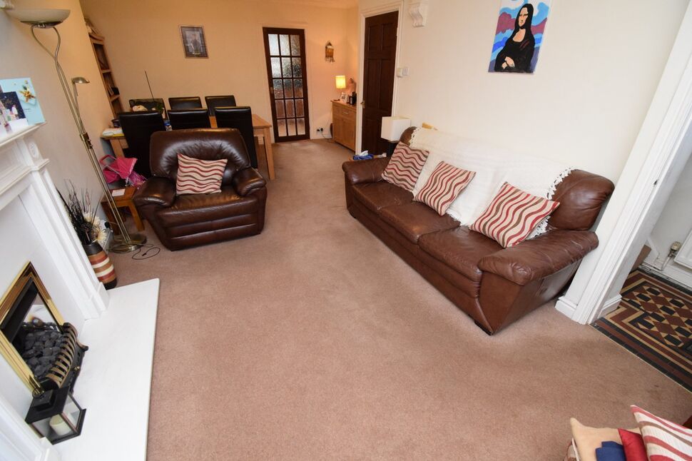 2 bedroom End Terrace House for sale, Honiton Road, Wyken, CV2 £190,000