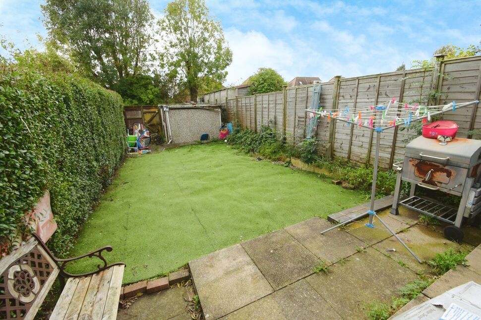 3 bedroom Mid Terrace House for sale, Limbrick Avenue, Tile Hill, CV4