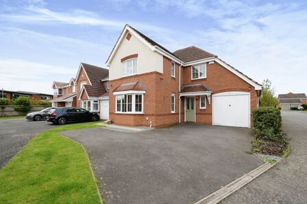 Mercers Meadow, 4 bedroom Detached House for sale, £370,000