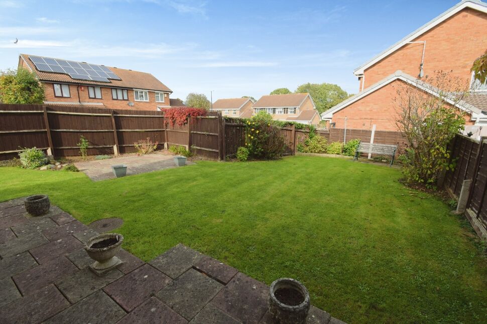 3 bedroom Semi Detached House for sale, Leven Way, Walsgrave, CV2 £