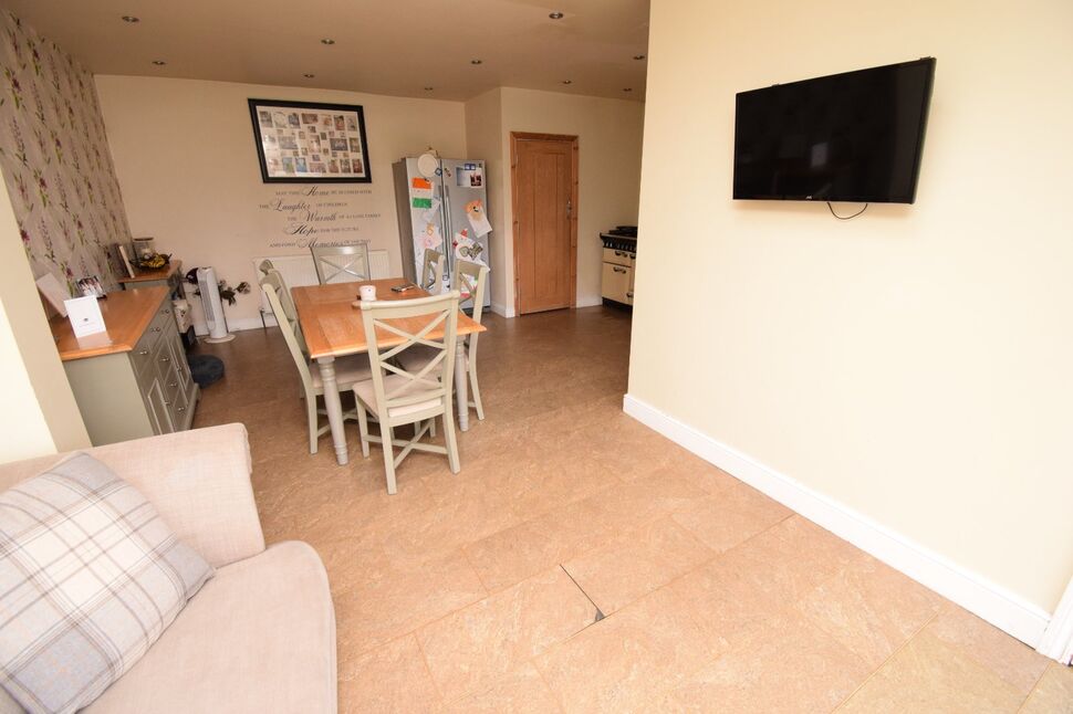 4 bedroom Semi Detached House for sale, Binley Avenue, Binley, CV3 £