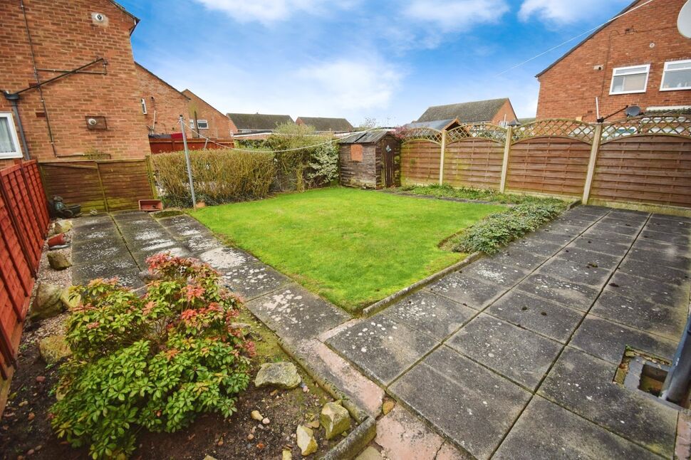 2 bedroom Flat for sale, Yarningale Road, Willenhall, CV3 £120,000