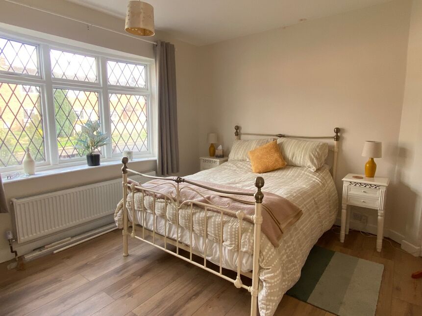 3 bedroom Semi Detached House for sale, Coventry Road, Baginton, CV8