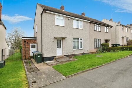 St. Austell Road, 3 bedroom Semi Detached House for sale, £200,000
