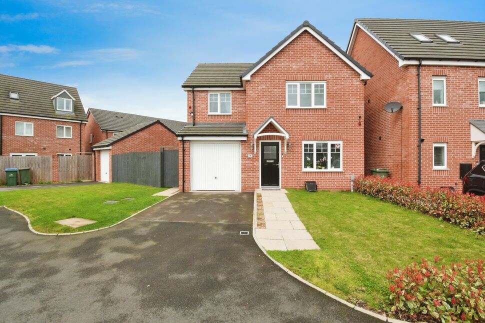 Main image of 4 bedroom Detached House for sale, Hastingscroft Close, Willenhall, Coventry, CV3
