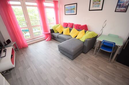 Greyfriars Road, 1 bedroom  Flat for sale, £120,000