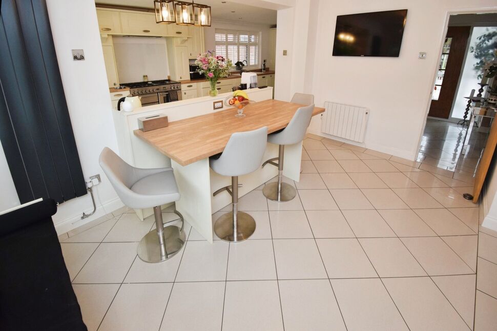 Breakfast Room