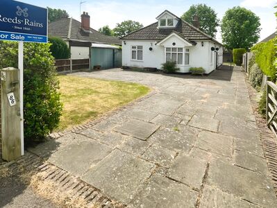 5 bedroom Detached Bungalow for sale