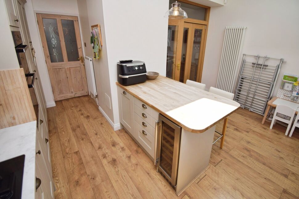 Kitchen / Breaklfast Room