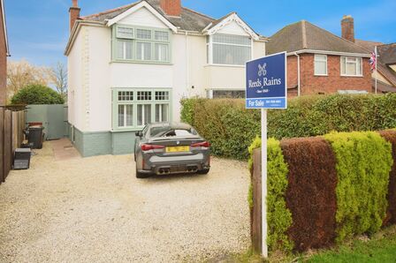 Sapcote Road, 3 bedroom Semi Detached House for sale, &pound;350,000
