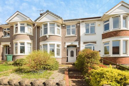 3 bedroom Mid Terrace House for sale