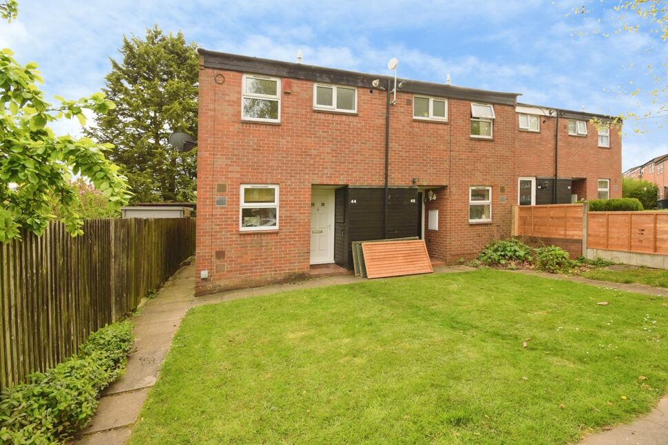 2 bedroom End Terrace House for sale