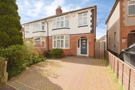 Bassett Road, 3 bedroom Semi Detached House for sale, &pound;260,000
