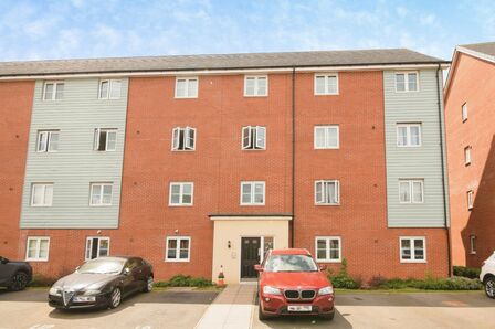 2 bedroom Flat for sale