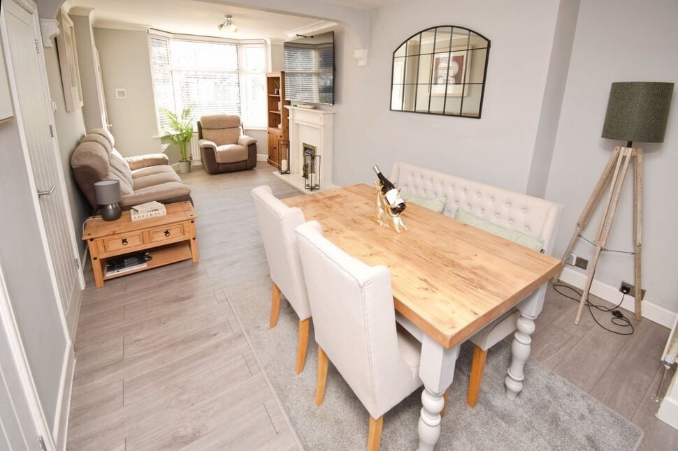 Open Plan Living Dining Kitchen