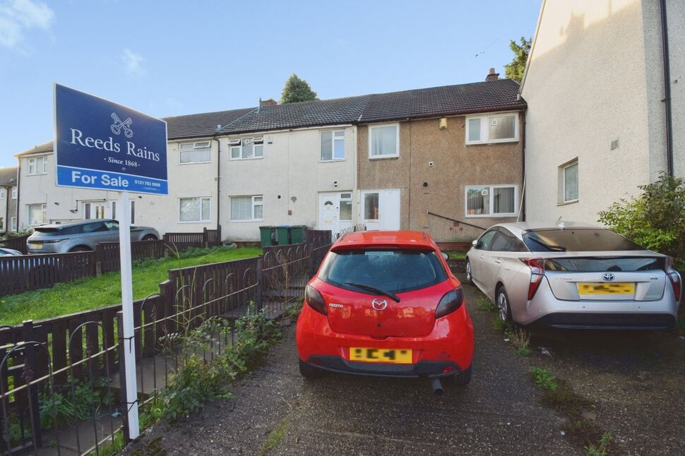 Main image of 3 bedroom Mid Terrace House for sale, Whitworth Avenue, Stoke Aldermoor, Coventry, CV3