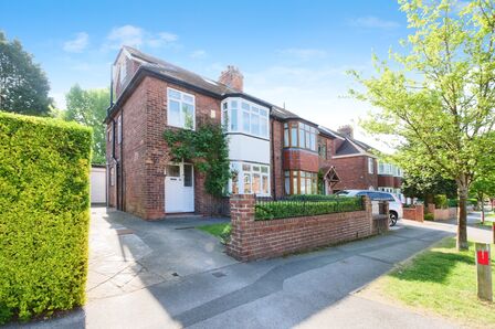 Manor Drive North, 4 bedroom Semi Detached House for sale, £470,000