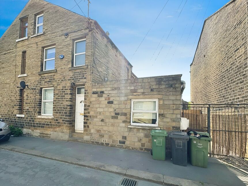 2 bedroom End Terrace House for sale