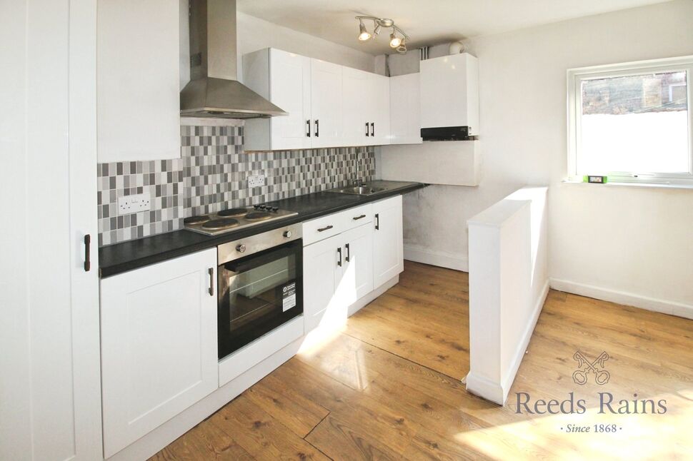 Kitchen and Lounge
