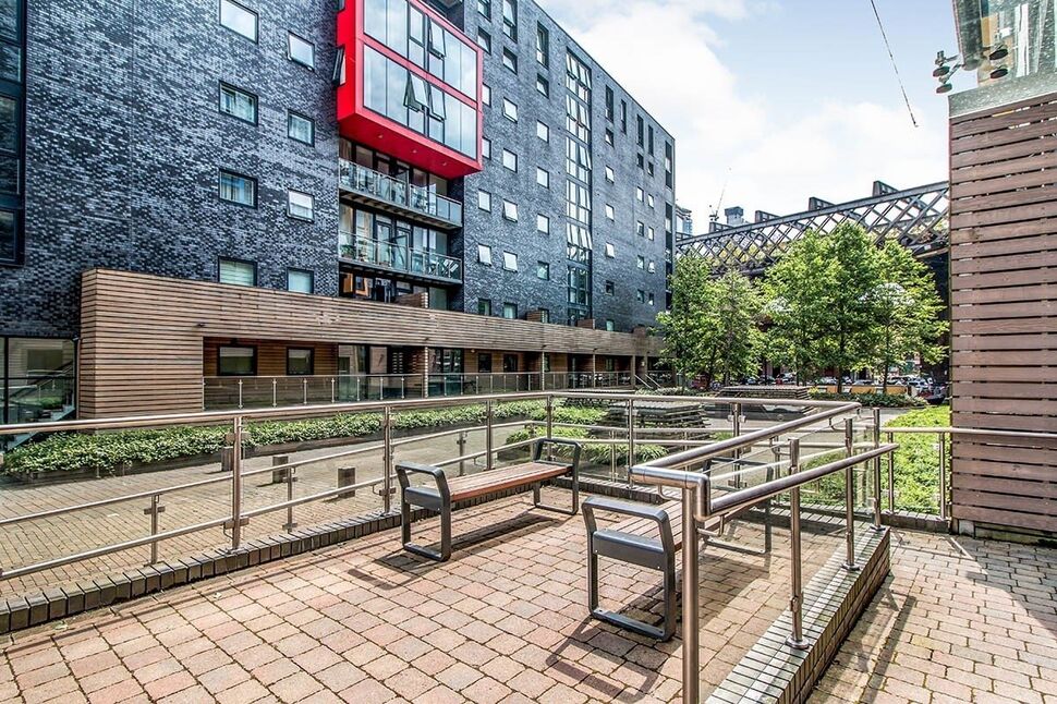 Main image of 2 bedroom Flat to rent, Potato Wharf, Manchester, Greater Manchester, M3