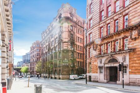 Princess Street, 1 bedroom  Flat to rent, £1,250 pcm