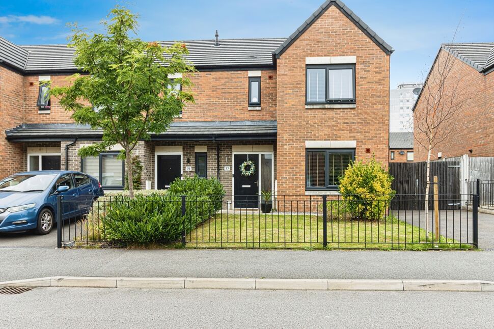 Main image of 3 bedroom Semi Detached House to rent, Winstanley Road, Manchester, Greater Manchester, M40