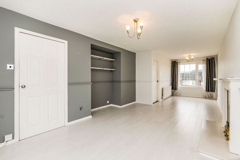 Lounge / Dining Room