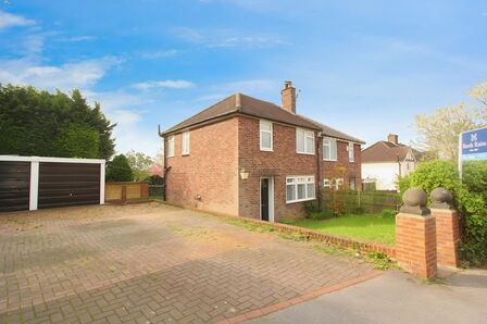 The Dale, 3 bedroom Semi Detached House for sale, £270,000