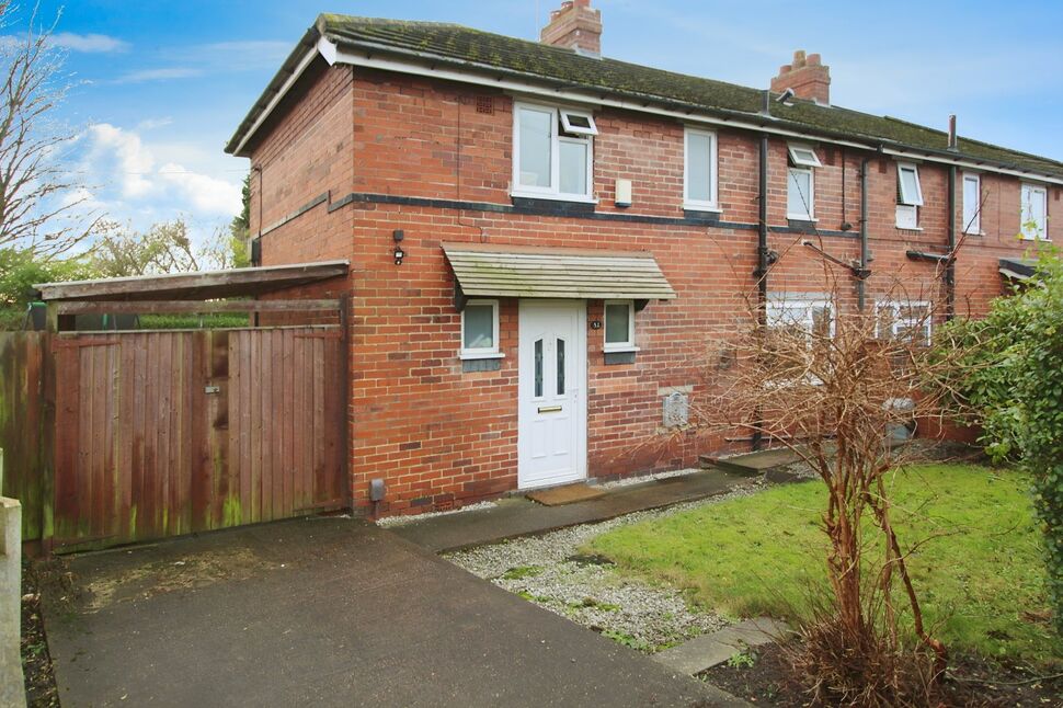 3 bedroom Flat for sale, The Lane, Leeds, LS9 £176,000