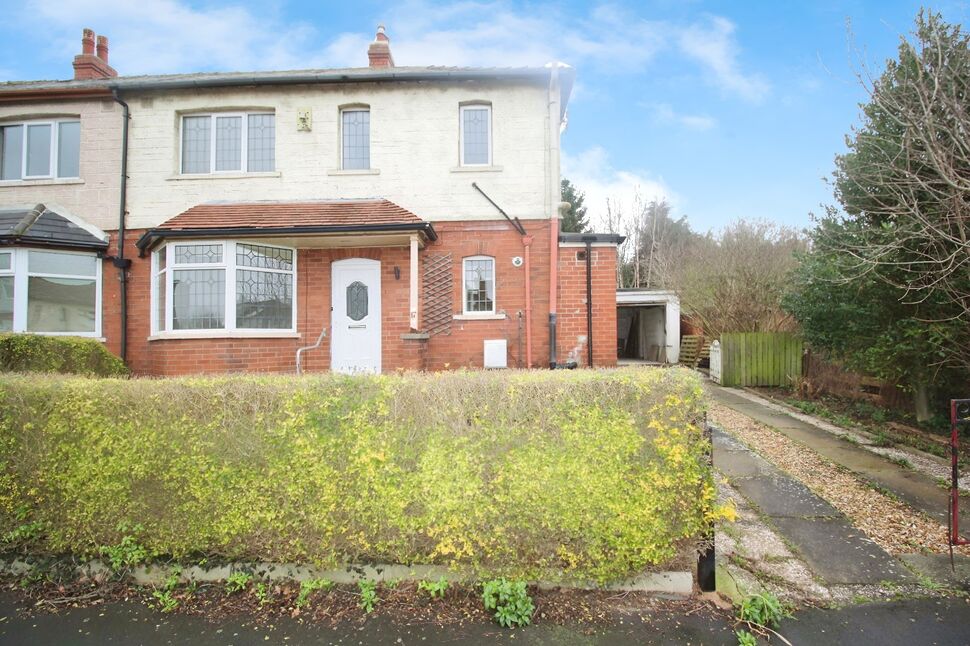 3 bedroom Semi Detached House for sale, Howard Avenue, Leeds, LS15 £