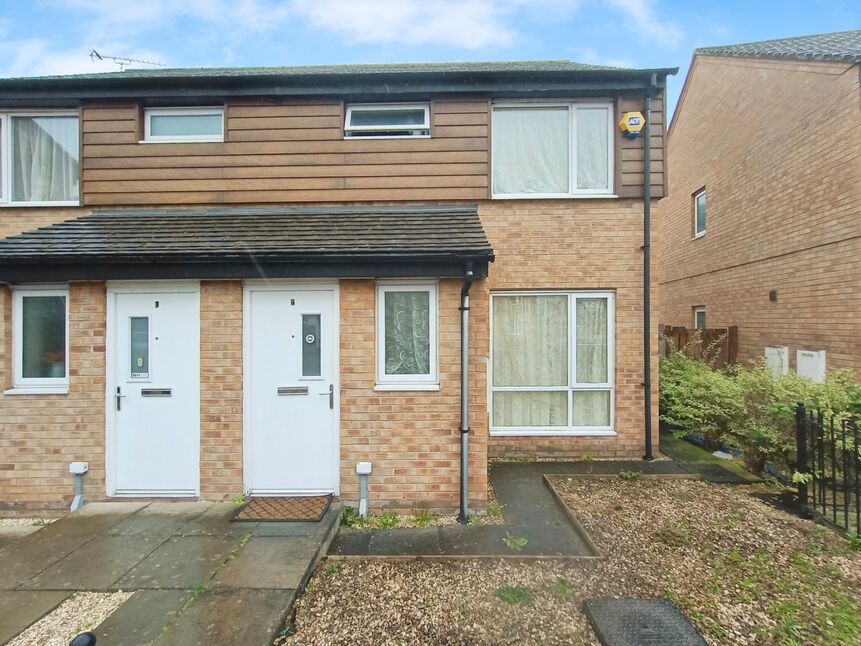 3 bedroom Semi Detached House for sale, Foundry Lane, Leeds, LS9 £225,000