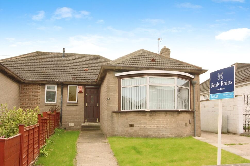Main image of 2 bedroom Semi Detached Bungalow to rent, Kingswear Grove, Leeds, West Yorkshire, LS15