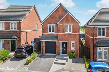Leicester Square, 4 bedroom Detached House for sale, £400,000