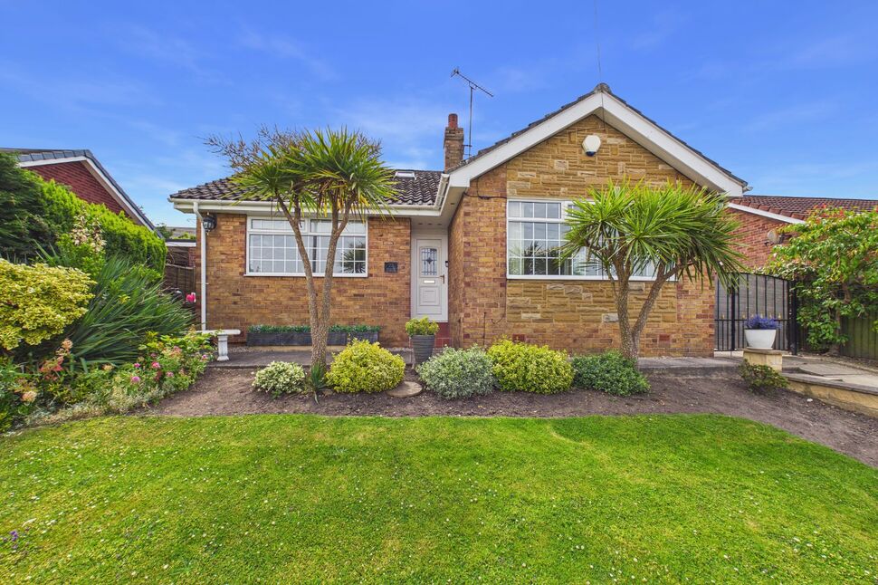 Main image of 2 bedroom Detached Bungalow for sale, Templegate Rise, Leeds, West Yorkshire, LS15