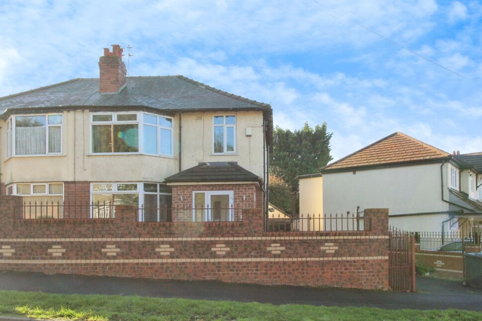 Main image of 3 bedroom Semi Detached House to rent, Copgrove Road, Leeds, West Yorkshire, LS8