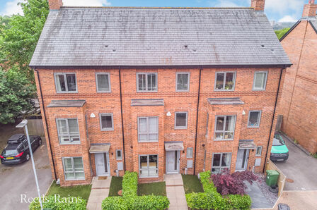 Sandringham Drive, 4 bedroom  House for sale, £425,000